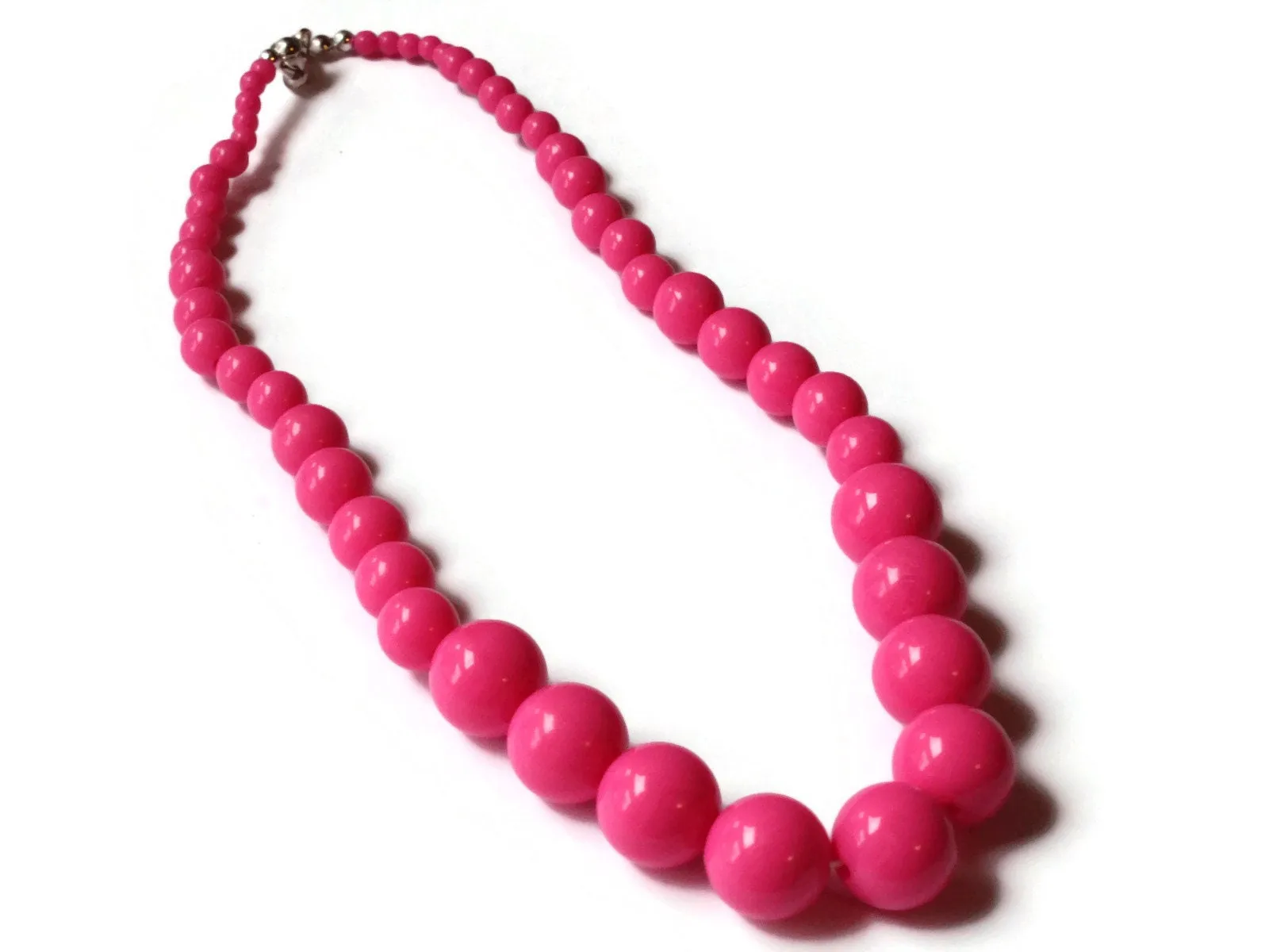 16 Inch Bright Pink Graduated Bead Vintage Necklace