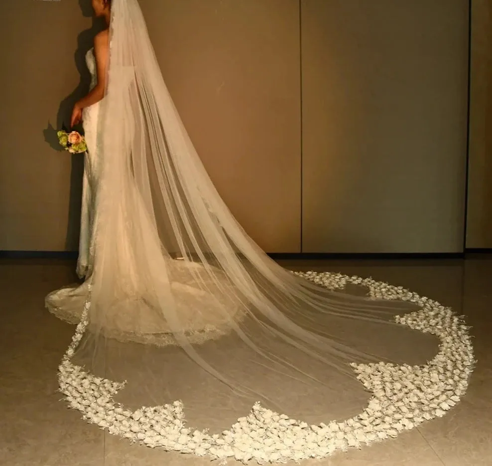 3D Flower Wedding Veil Single Layer Luxury Bridal Cathedral Veil with Hair Comb