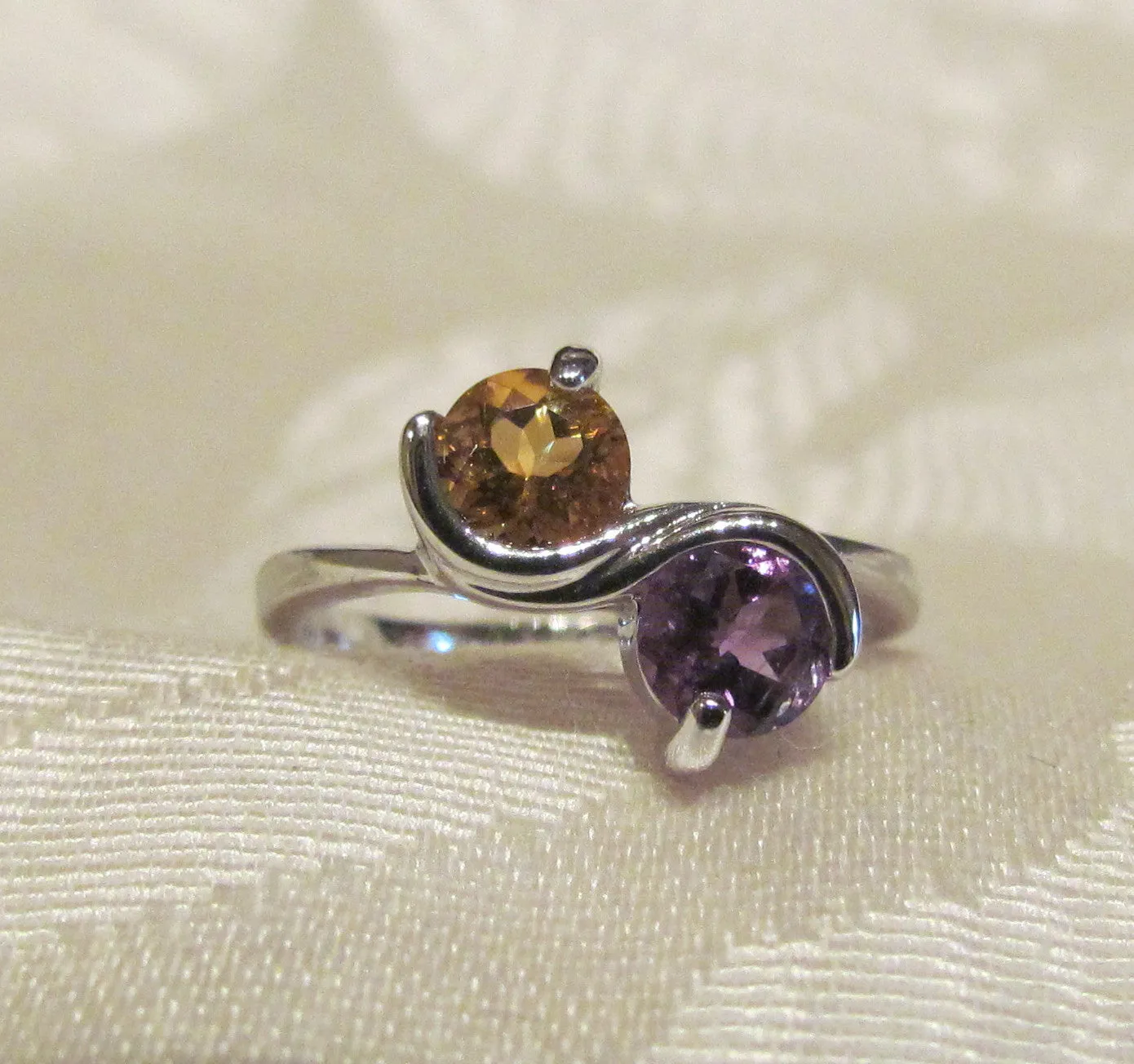 Amethyst And Citrine 1 Carat Round Cut Sterling Silver Ring Size 6