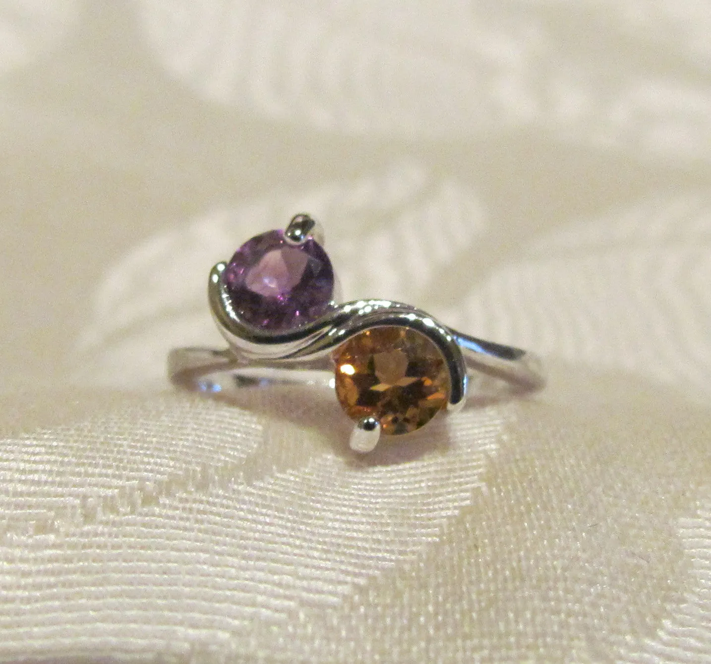 Amethyst And Citrine 1 Carat Round Cut Sterling Silver Ring Size 6