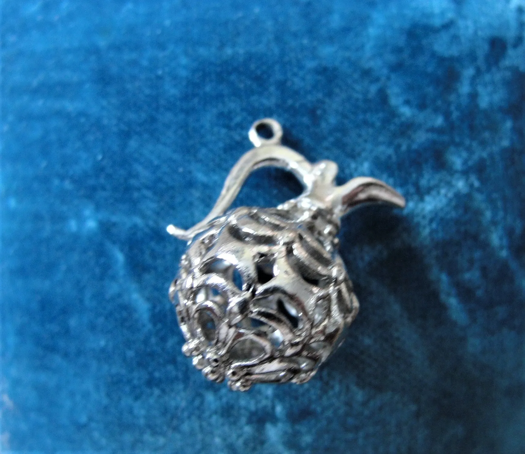 Beautiful FILIGREE STERLING PENDANT Charm, Sterling Silver Filigree Jug,Silver Pitcher,Collectible Vintage Silver Charms,Vintage Pendant, Charm Bracelets, Silver Jewelry