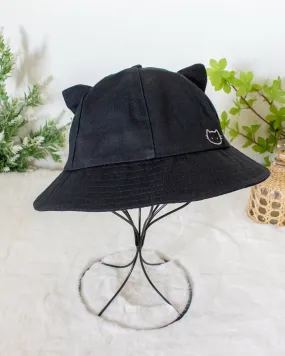 Black cat bucket hat