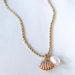 Cove Pearl Necklace