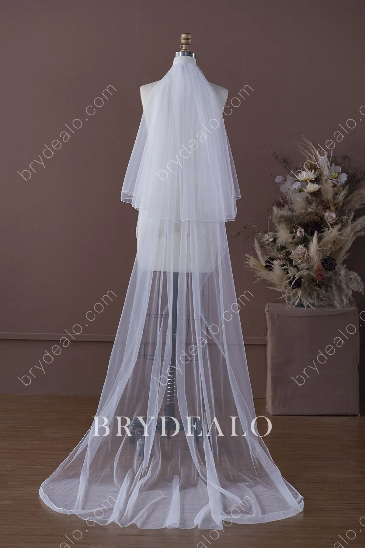 Elegant Chapel Length 2 Tiered Wedding Rowlock Edge Veil Online