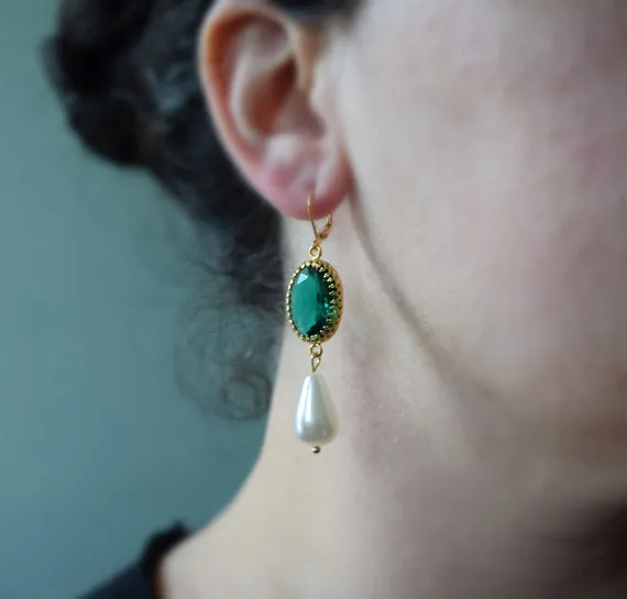 Emerald and Pearl Crown Earrings