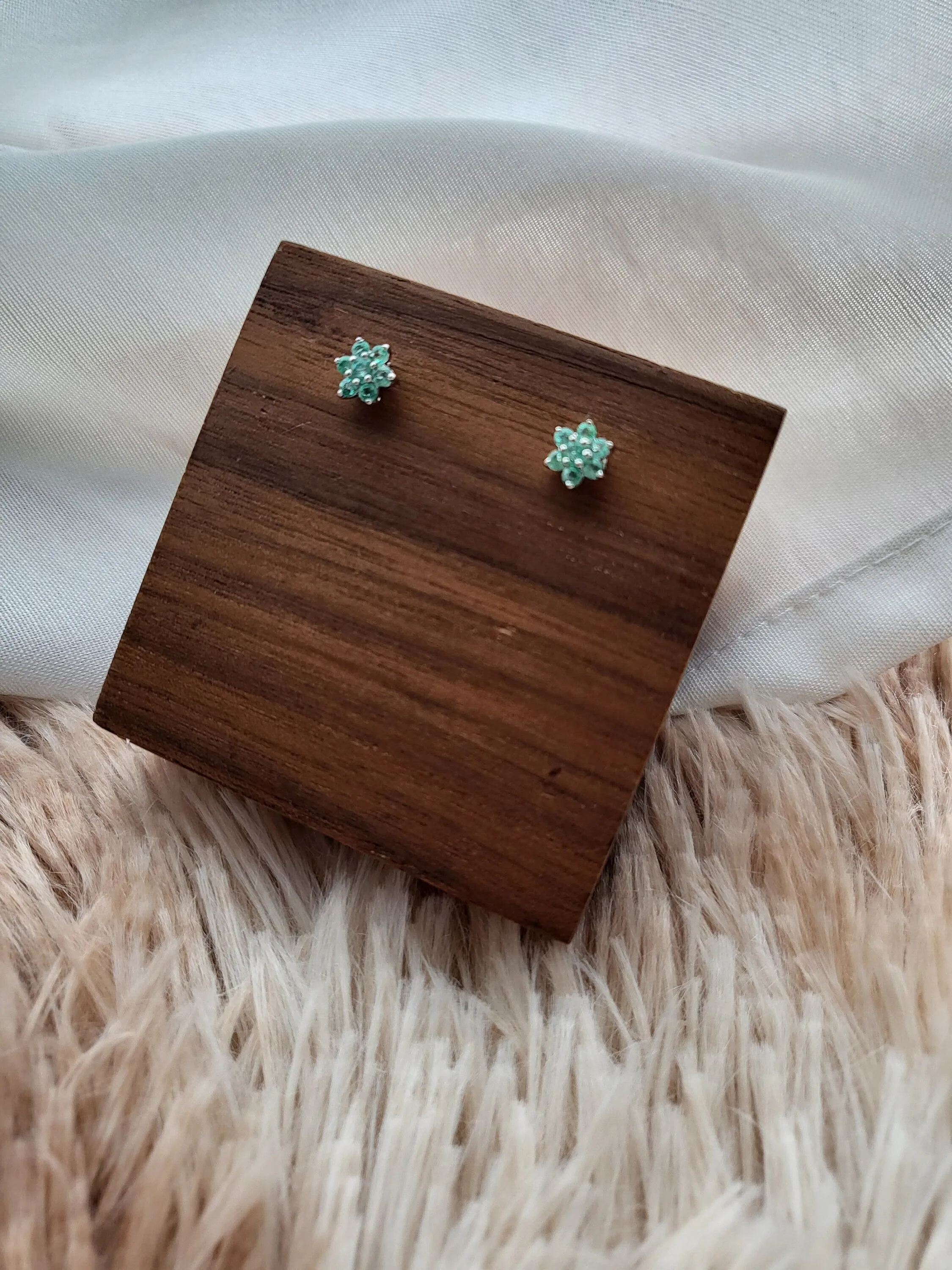 Emerald Earrings Green Simple Star Stud Authentic Earrings