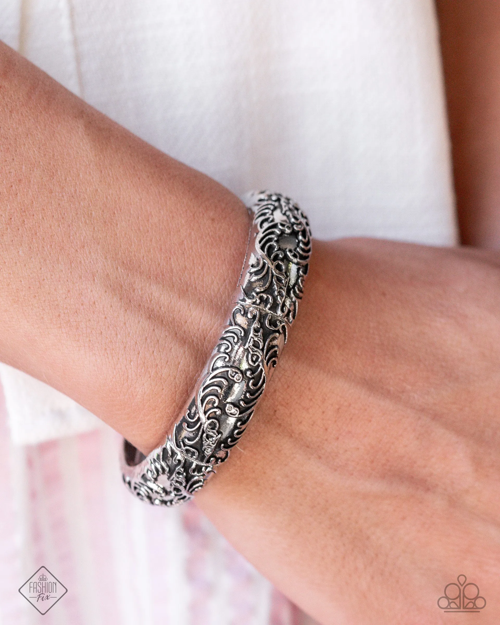 Enchanting Entrant - Silver Bracelet