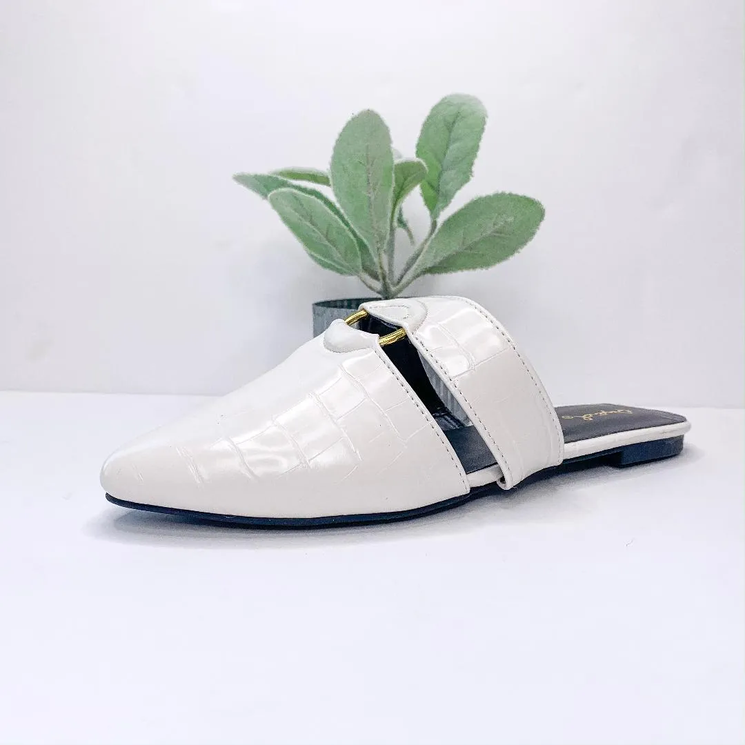 Expect Success O Ring Slip-On Mules in White