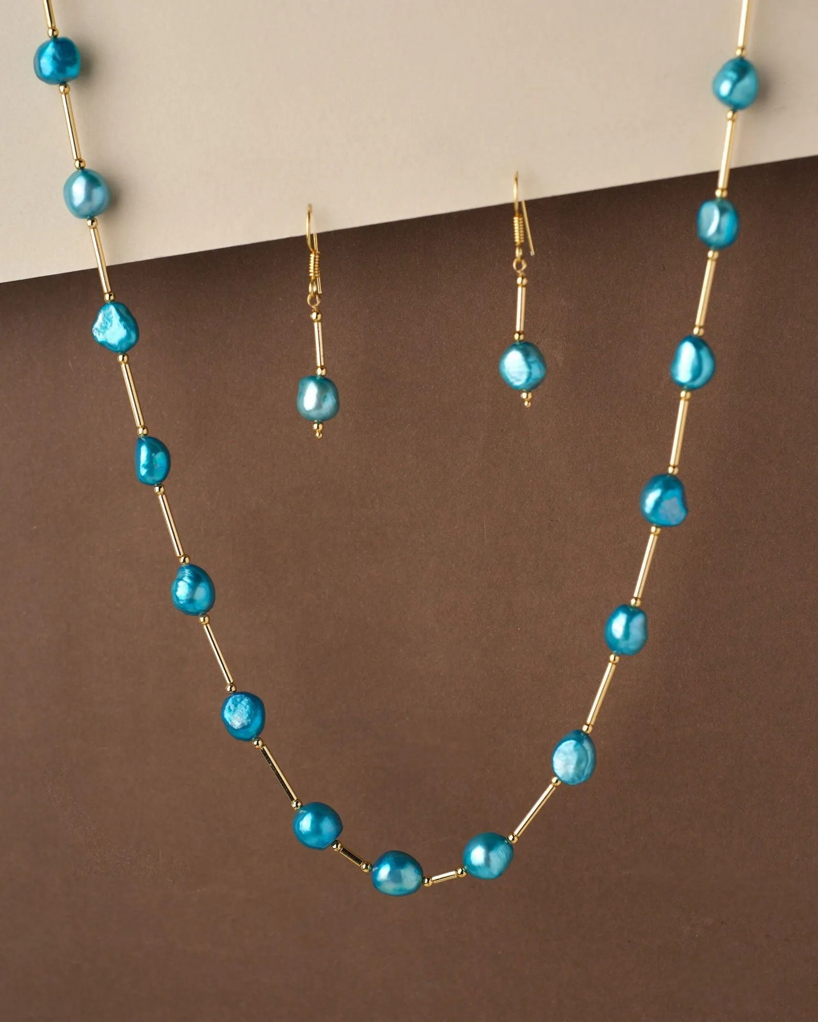 Fancy Blue Pearl Necklace Set