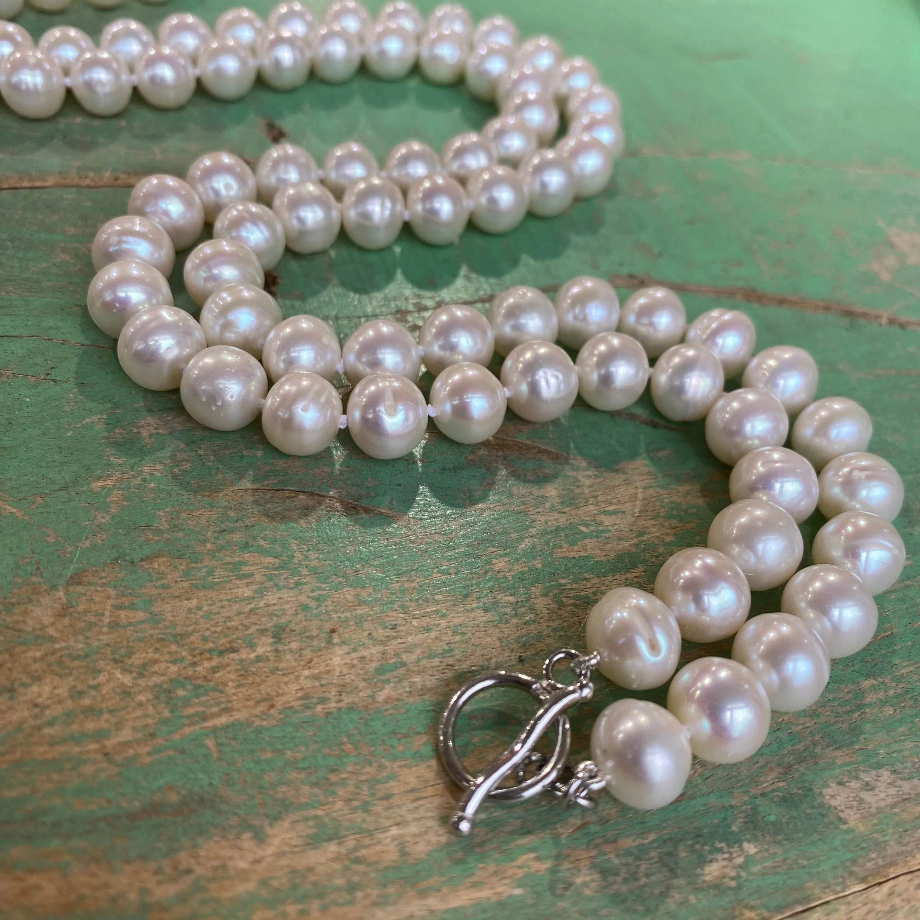 Freshwater Pearl Toggle Necklace