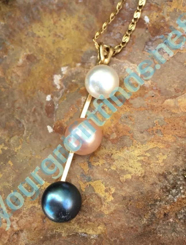 Gold & Triple-Tone Pearls Necklace 10k