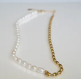 Golden Girl Freshwater Pearls Short Stainless Steel Necklace