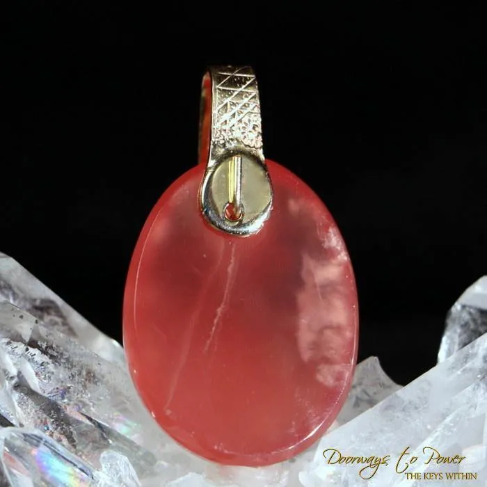 Hokkaidō Carnelian Light Language Pendant 14k