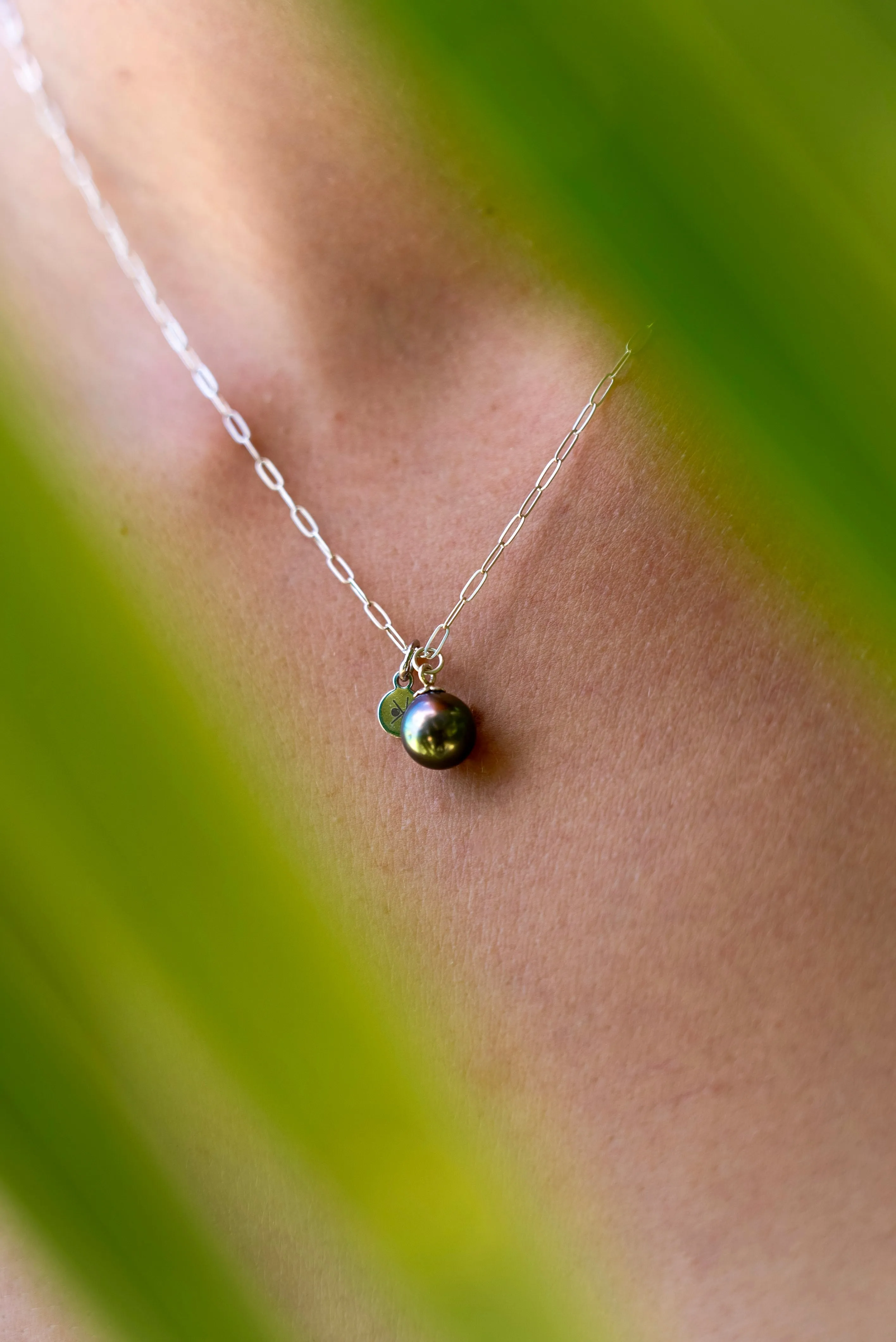 Light Silvery Tahitian Pearl Charm Necklace (Sterling)