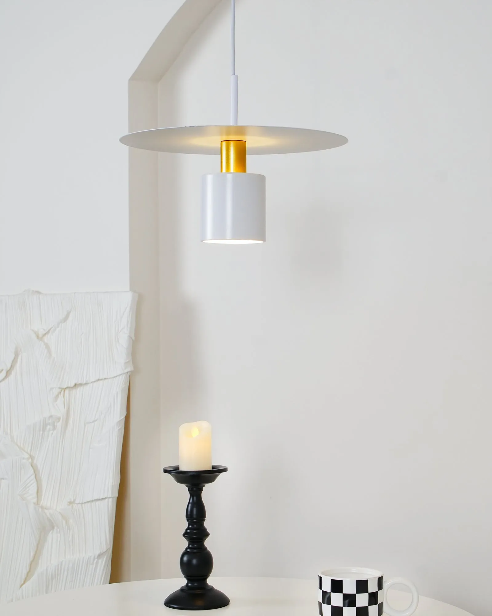 Mercer Halo Pendant Lamp