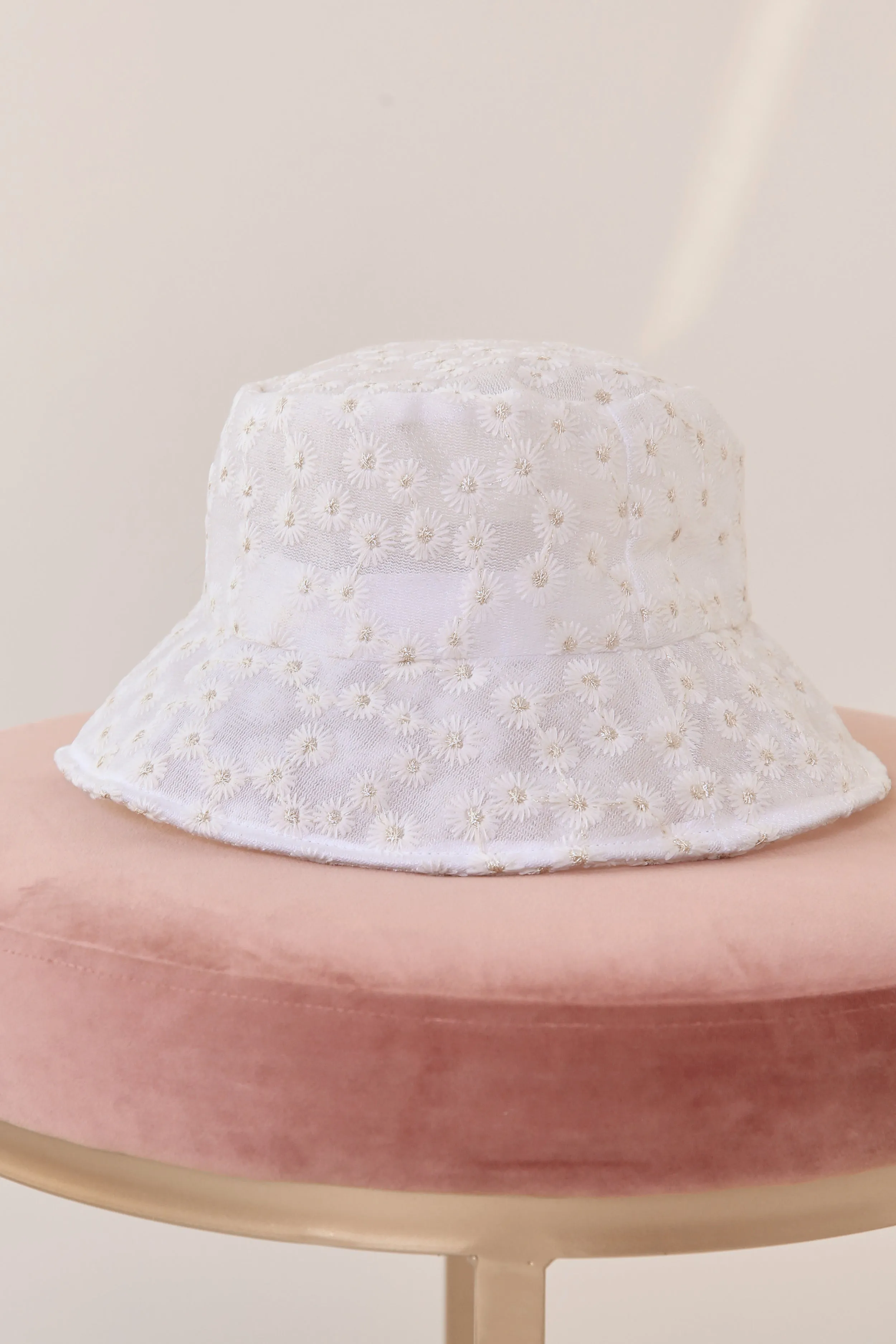 Miss Daisy Mesh Bucket Hat