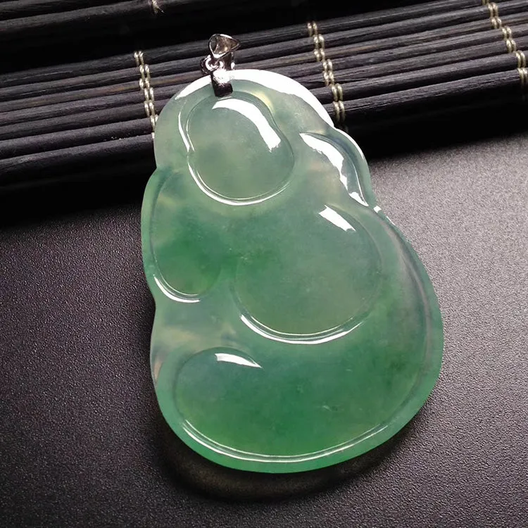 Natural Jade Pendant Jadeite Buddha Pendant PT395