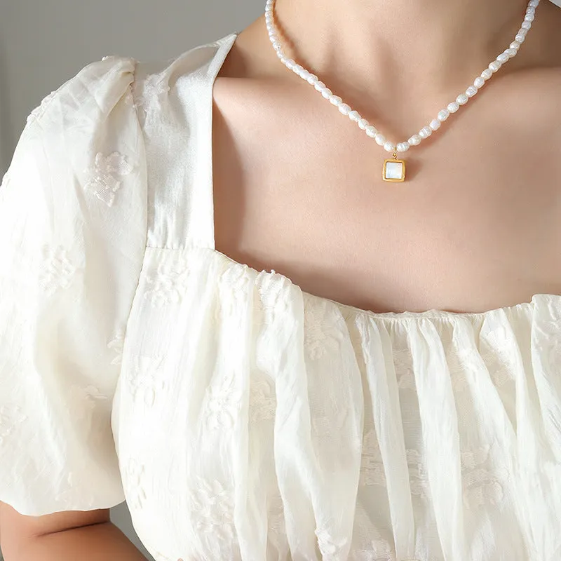 Natural White Shell Pendant Freshwater Pearl Necklace