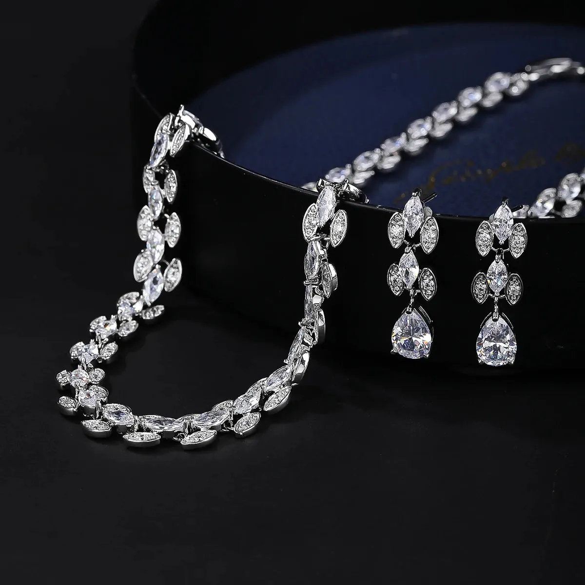 New Sparkling Cubic Zirconia Wedding Banquet Necklace Earrings Set Bridal Party Costume Jewelry Sets CN10647