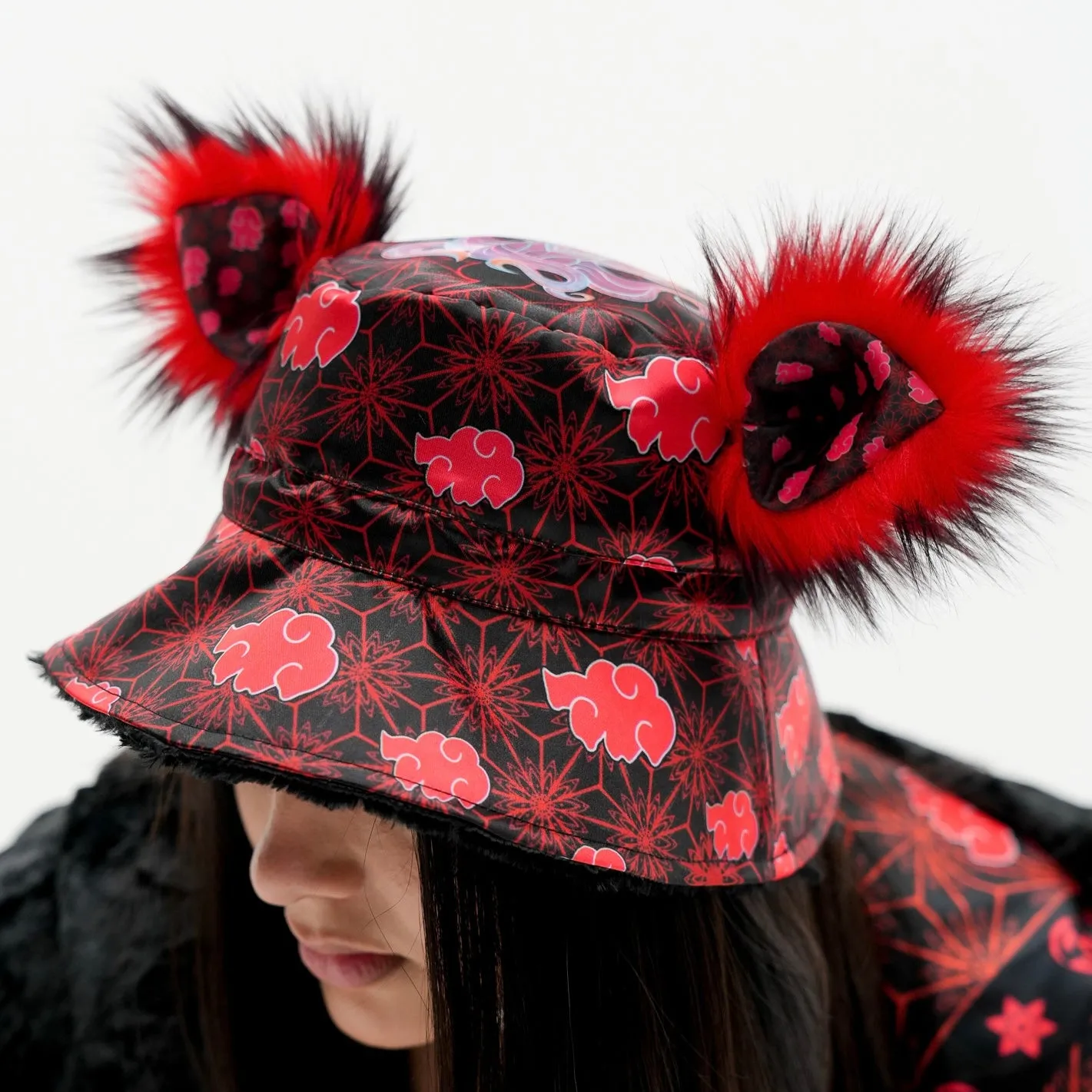 Nine Tails Reversible Bucket Hat