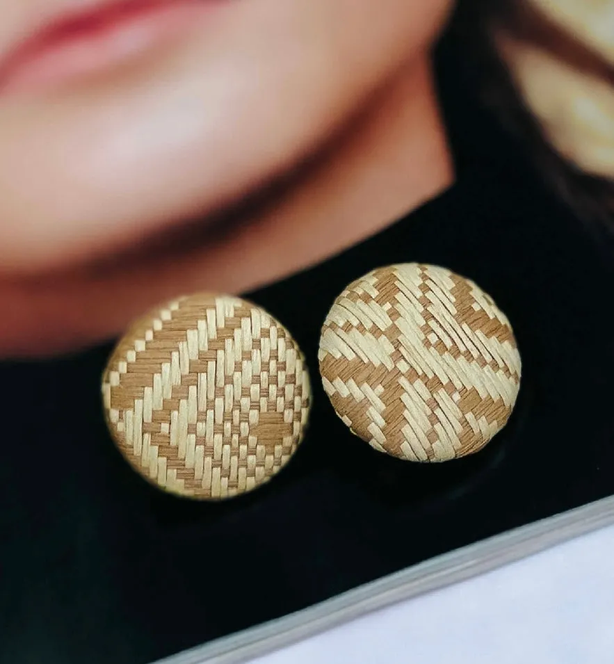 Rattan button earrings