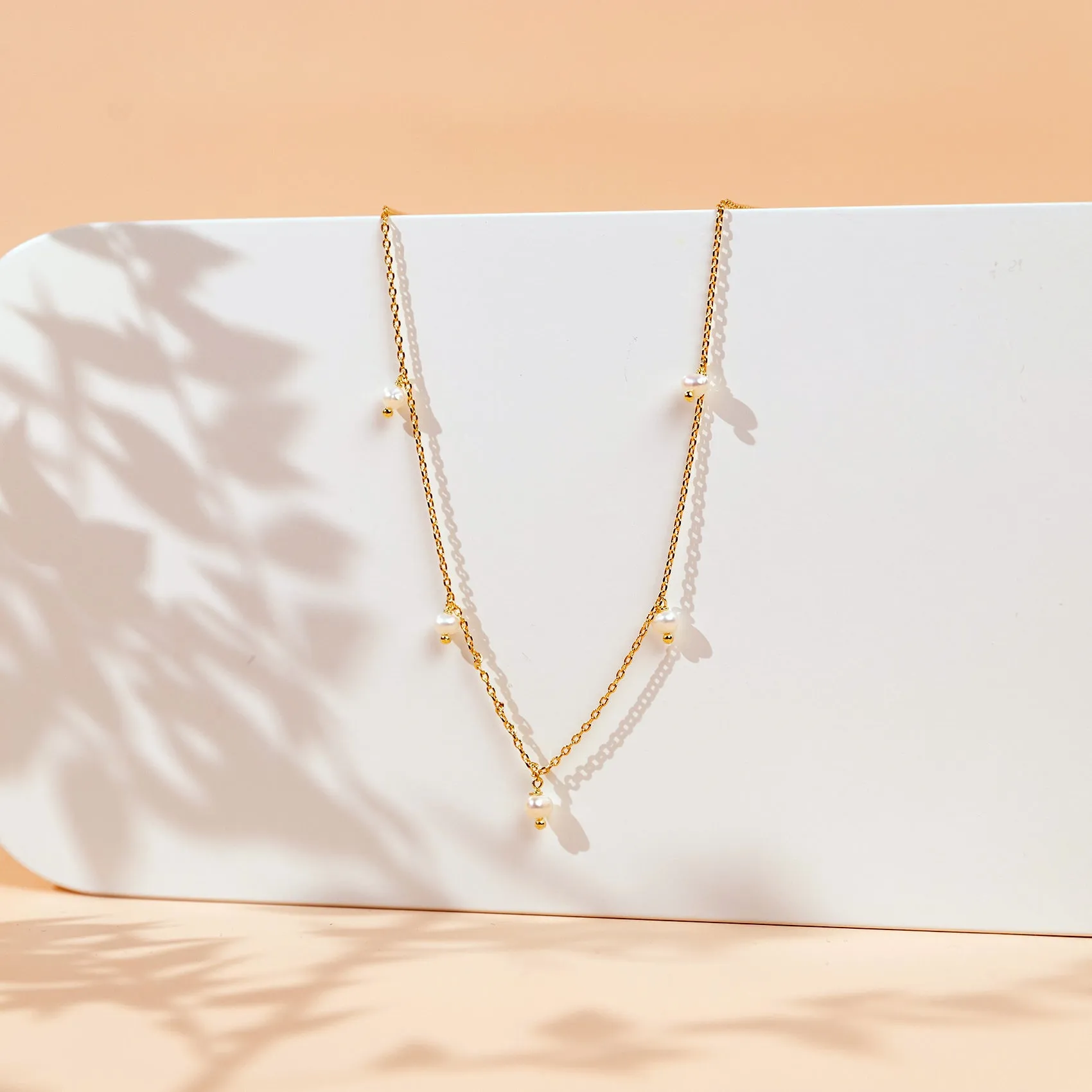 Shell Pearl Chain Necklace