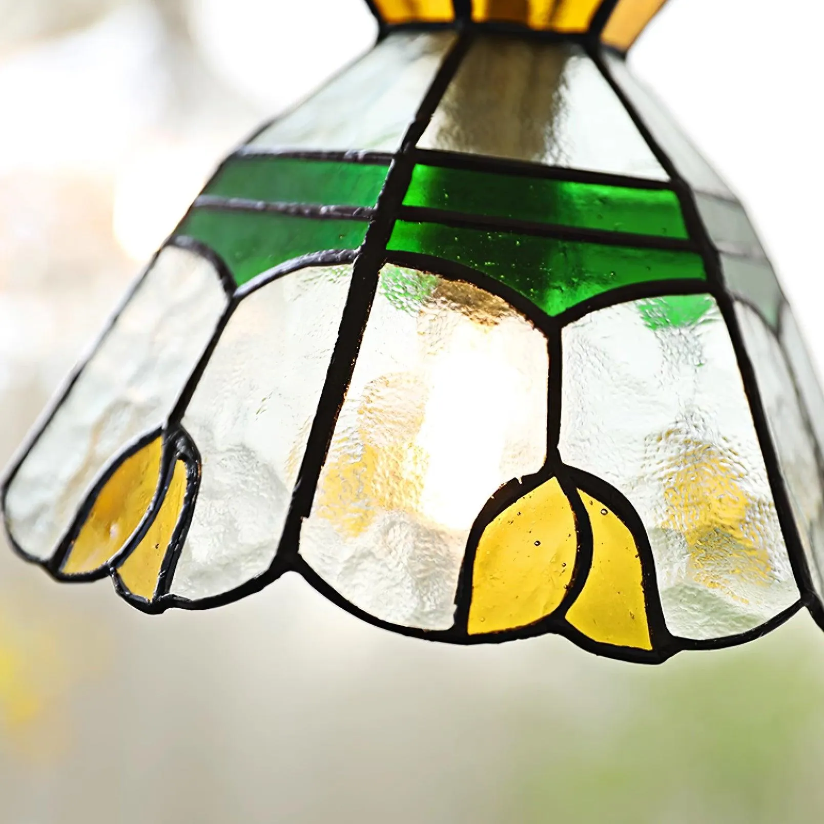 Tiffany Stained Pendant Lamp