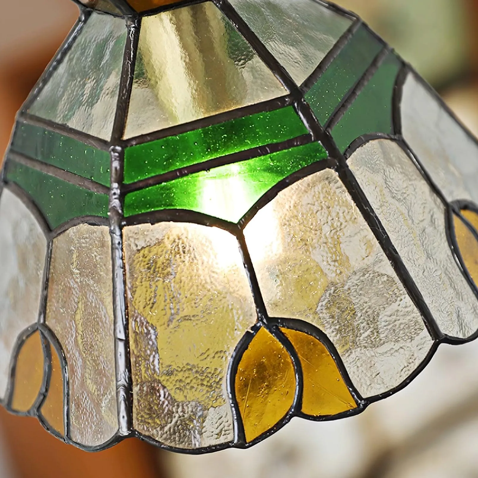 Tiffany Stained Pendant Lamp