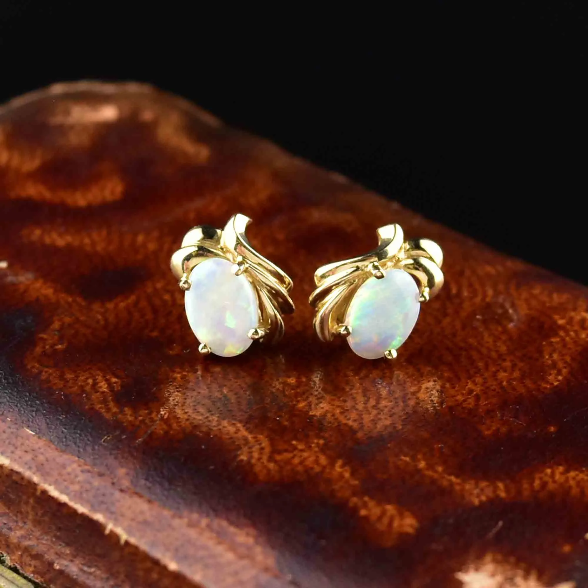 Vintage 14K Gold Astralian Opal Stud Earrings