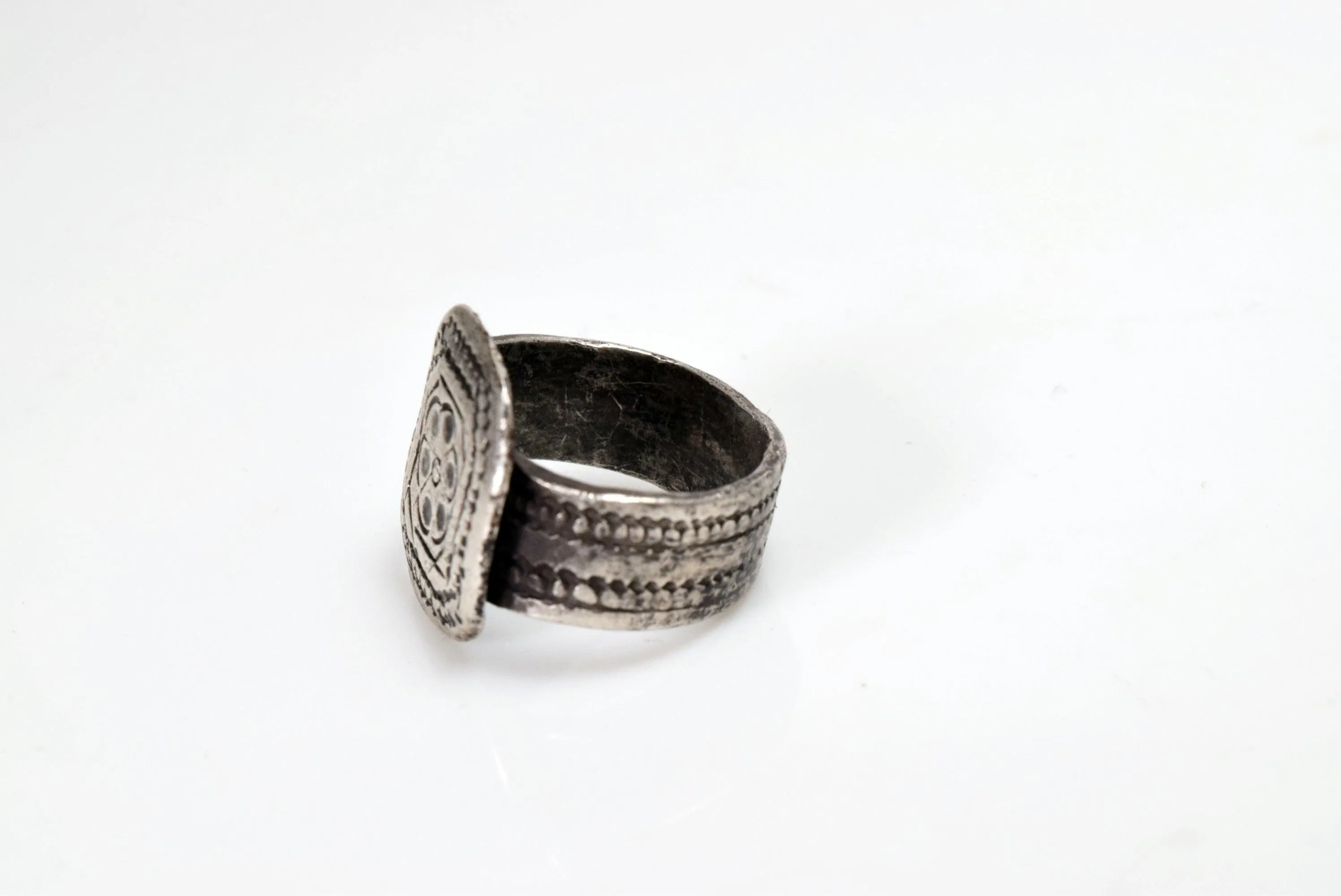 Vintage Silver Octagon Ring from Oman