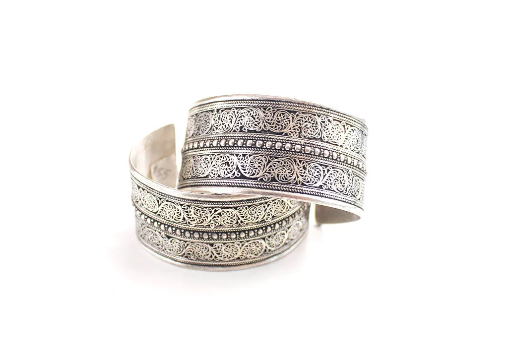 White Metal Fine Filigree Carving Handmade Cuff Bracelet