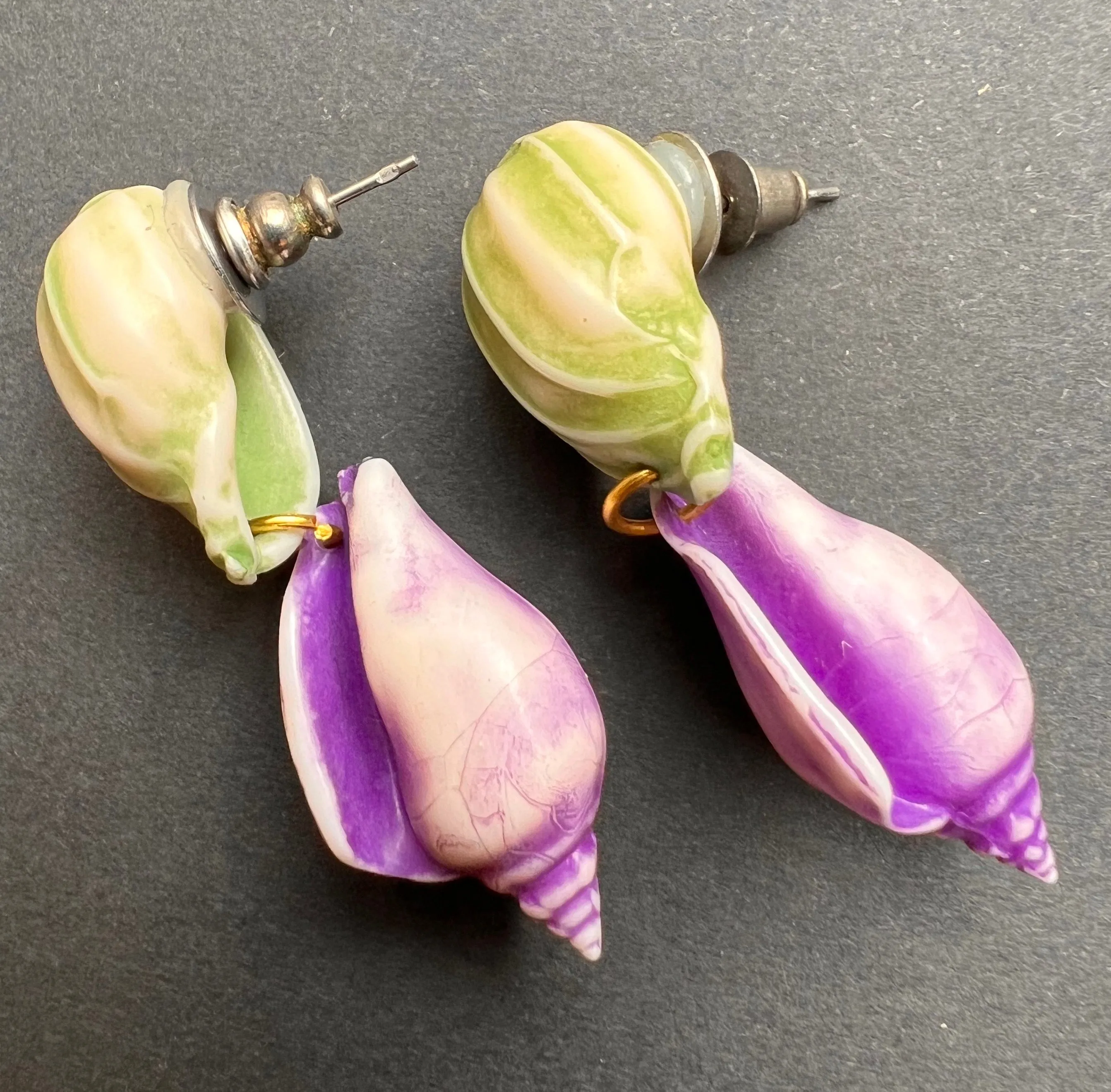 Wonderful Big 1980s Shell Earrings